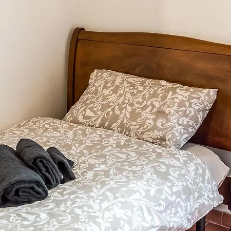 Homestay In An Close To The Train Station *