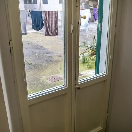 Homestay In An Close To The Train Station *