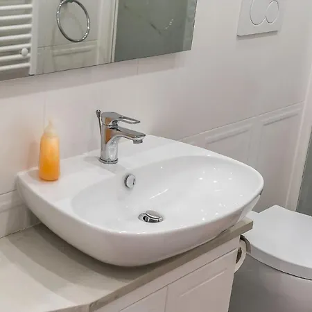 Homestay In An Close To The Train Station *