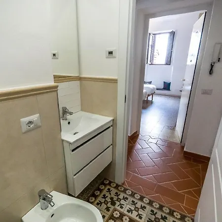 Homestay In An Close To The Train Station